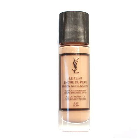 YSL B20 Ivory Fusion Ink Foundation SPF 18 Product Info